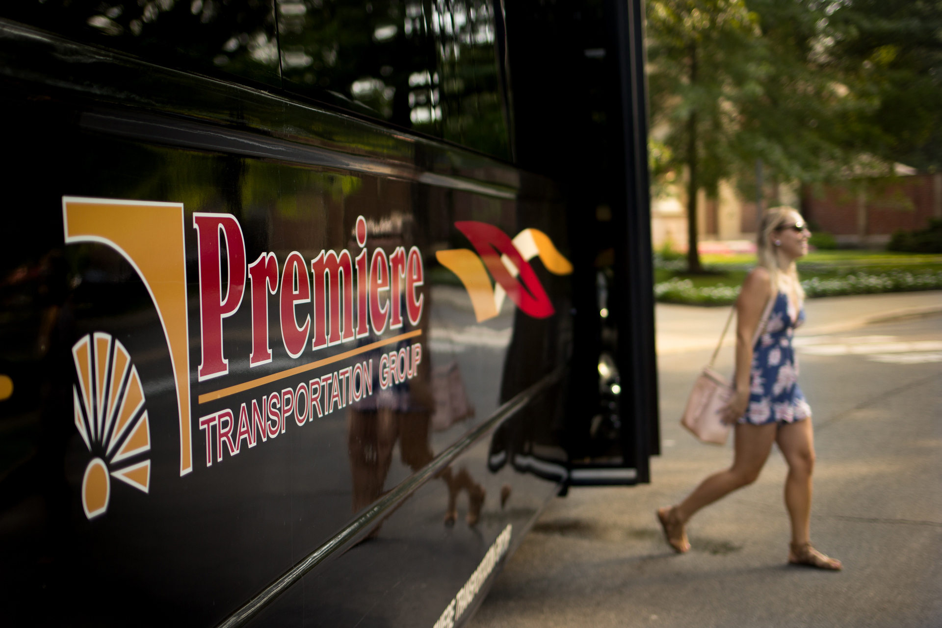 Charter Bus Transportation | Ride Premiere | Albany & Schenectady, NY